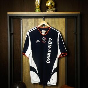 Ajax 2005/06 Away Jersey – Size XL – Navy & Red Adidas Shirt -MPN: 109882 AHJ001